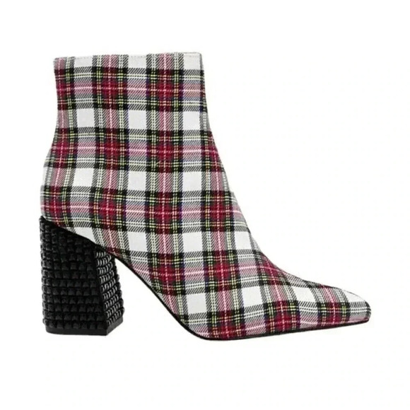 NIB BETSEY JOHNSON KASSIE RED WHITE BLOCK HEEL BOOTS BOOTIES - Picture 2 of 5